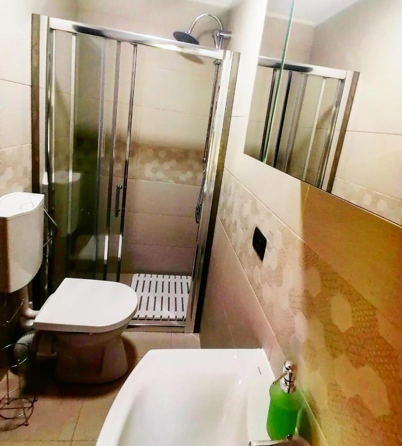 Ograda Bunicilor Gura Humorului Villa Bagian luar foto